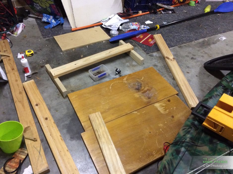 Building a wooden worm bin